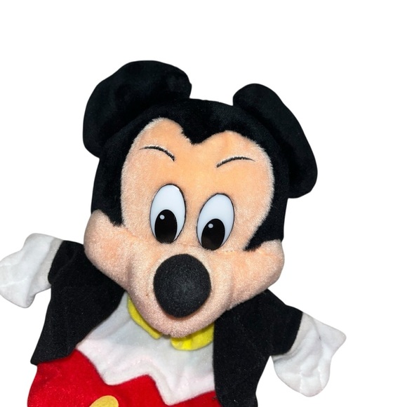Vintage Mattel Disney world Mickey Mouse 9” hand puppet Disneyland like new - Picture 2 of 4